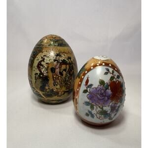 Chinese Satsuma Porcelain Egg Hand Painted Flower Geisha Floral Set (2)